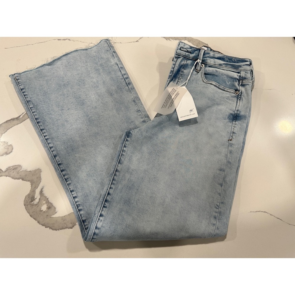 Dear John Fiona Wide Leg Jeans Light Wash Raw Hem Stretch Denim 29 DPM-55-A188